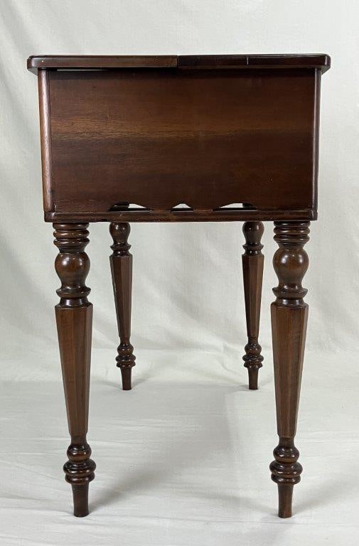 Mahogany Spinet Desk - 7