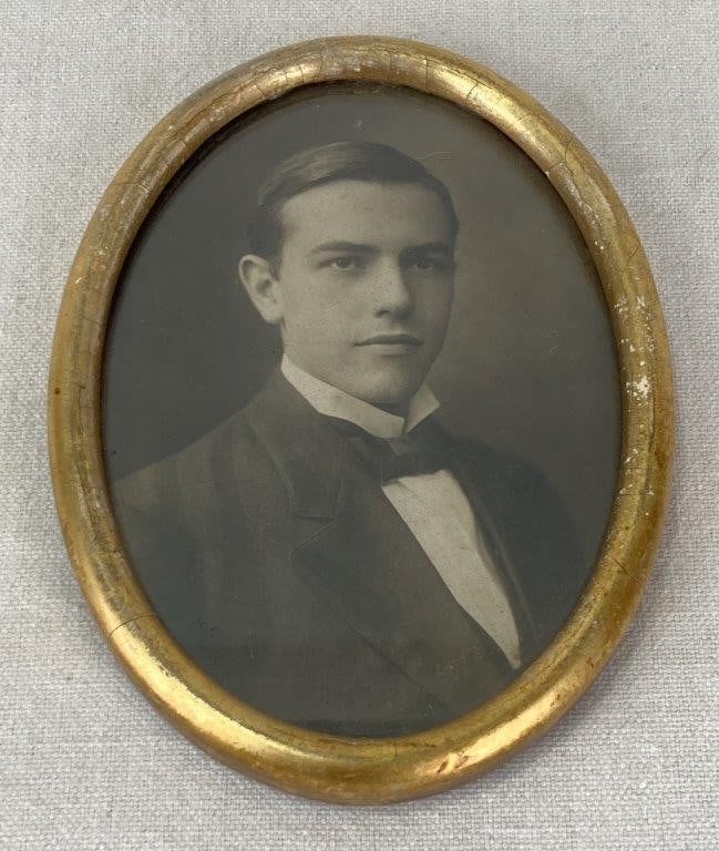19th and 20th Century Photographic Portraits - 15