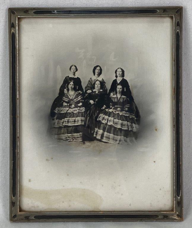 19th and 20th Century Photographic Portraits - 4