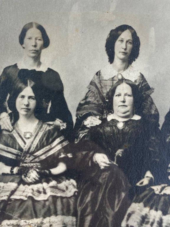 19th and 20th Century Photographic Portraits - 5