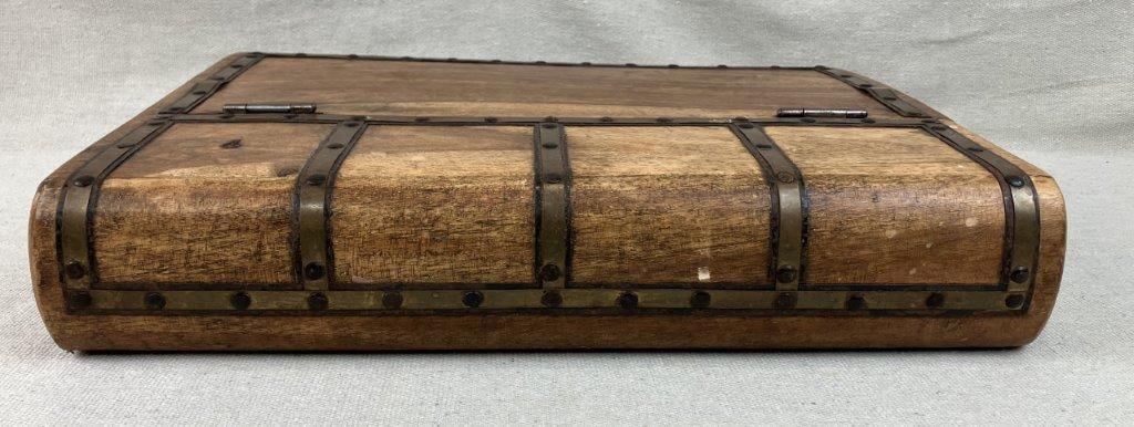 Pinewood Storage Box - 6