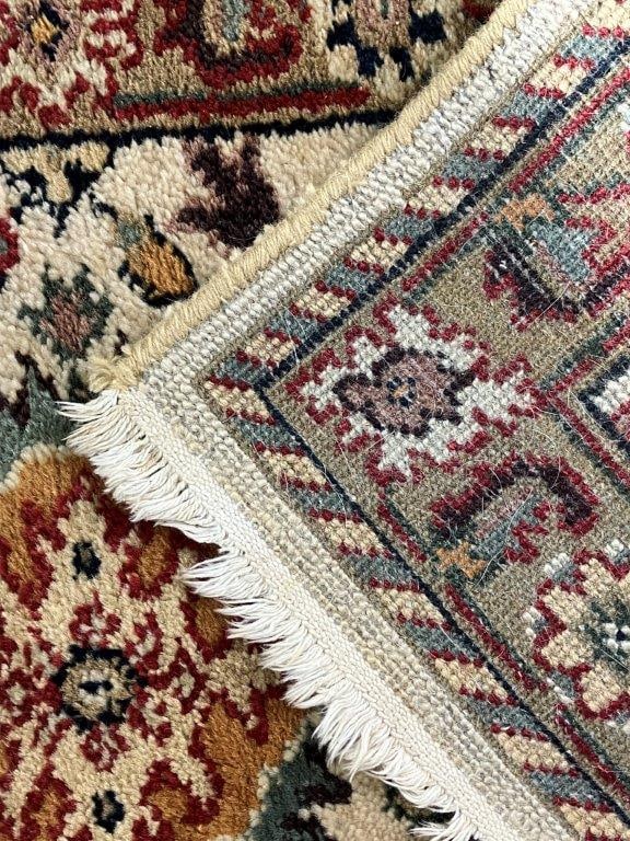 Hand Knotted Rug - 5