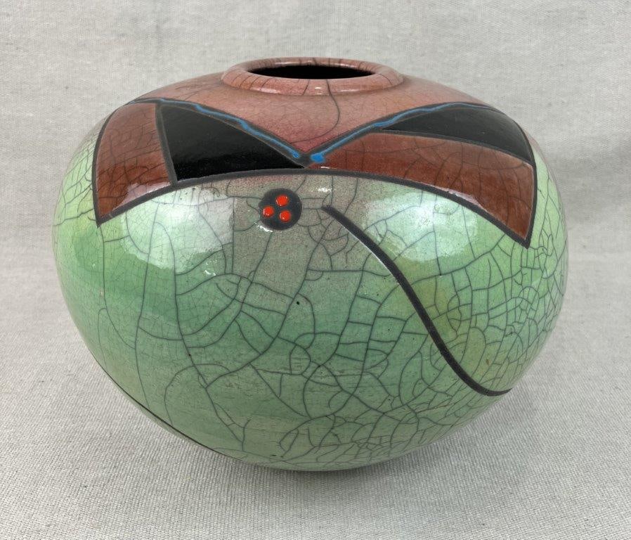Robert "Bob" Chance Modernist Studio Pottery Vase (1 of 7)