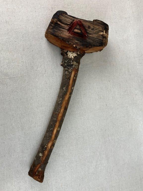 Folk Art Tomahawk: This exceptional folk art tomahawk showcases expert primitive craftsmanship, having been skillfully carved from a single tree limb and trunk. The piece beautifully highlights the organic form of the