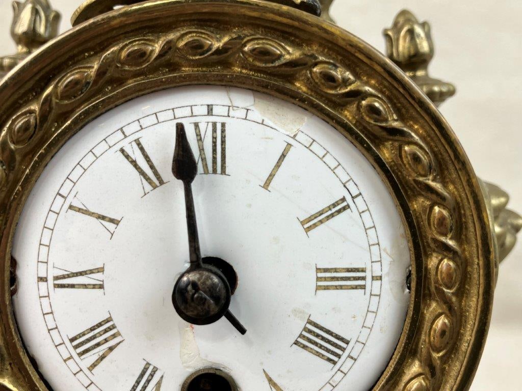 French Brass Ormolu Mantel Clock - 10