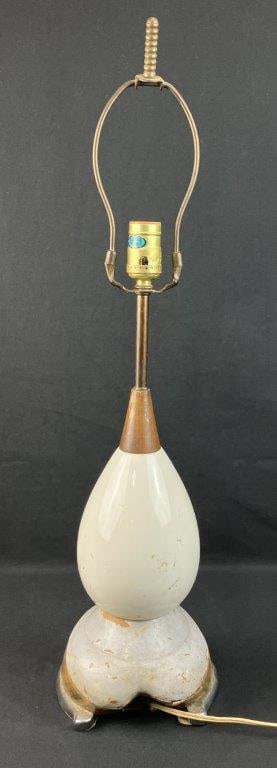 Mid-Century Modern Horse Hoof Lamp - 6