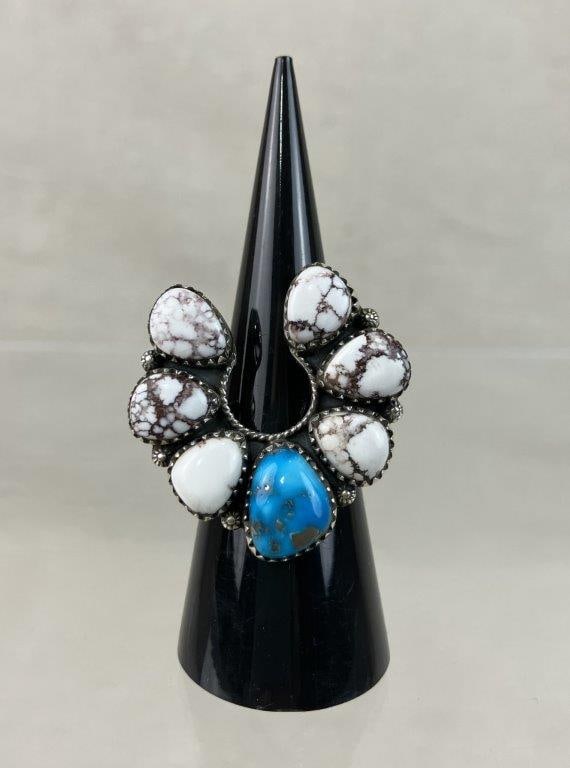 Navajo Style Sterling Silver and Turquoise Ring - 2