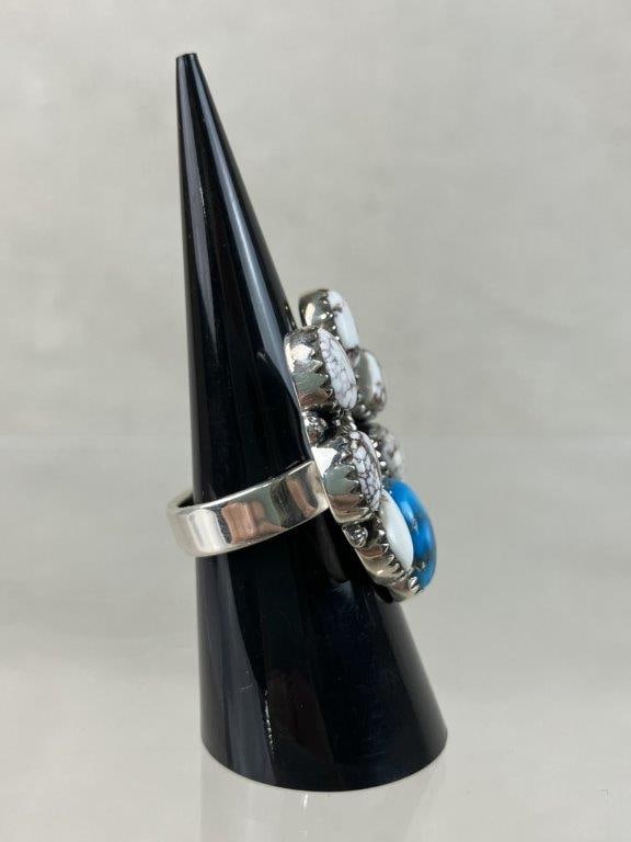 Navajo Style Sterling Silver and Turquoise Ring - 3