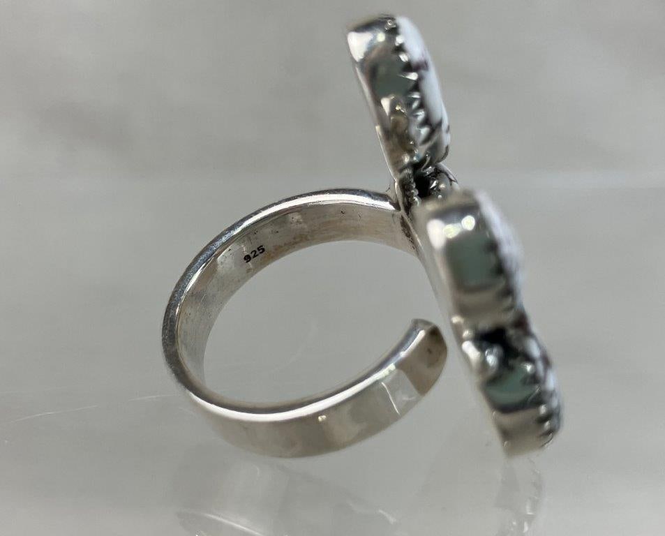 Navajo Style Sterling Silver and Turquoise Ring - 4
