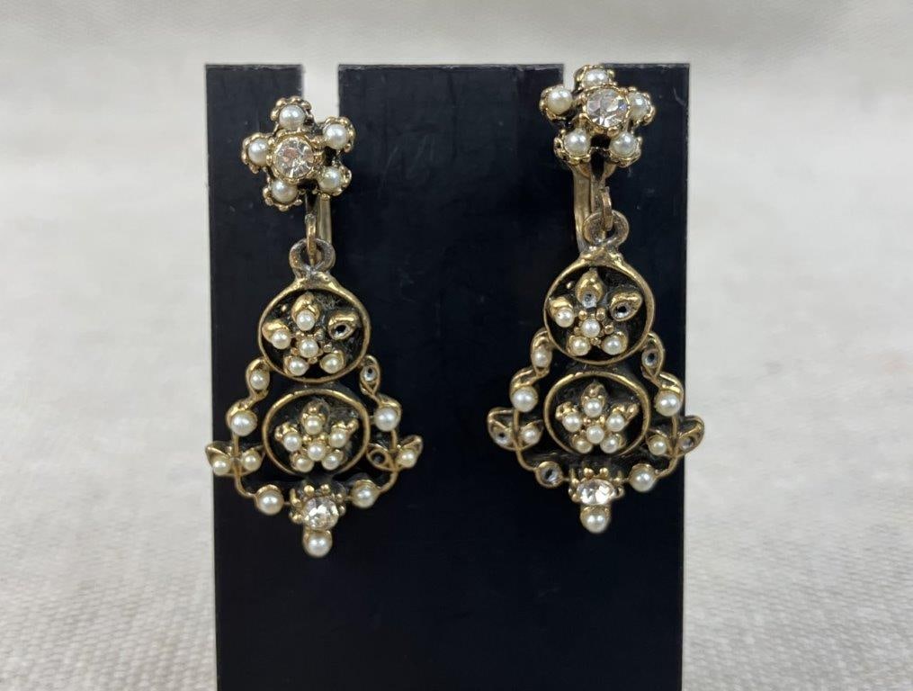 Vintage Jewelry Assortment Including Renaissance Revival - 4