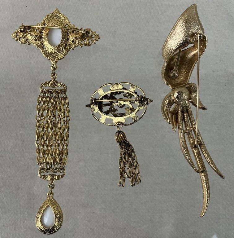 Vintage Jewelry Assortment Including Renaissance Revival - 6
