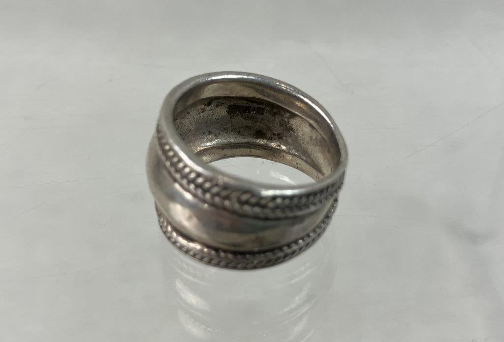 Three Sterling Silver Rings - 4