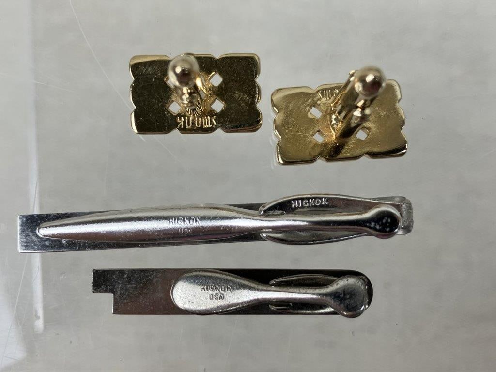 Men’s Vintage Accessory Assortment - 7