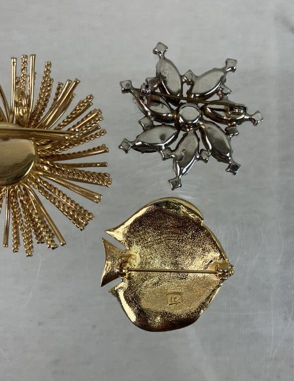Assortment of Gold and Silver-tone Brooches Including Liz Claiborne - 8