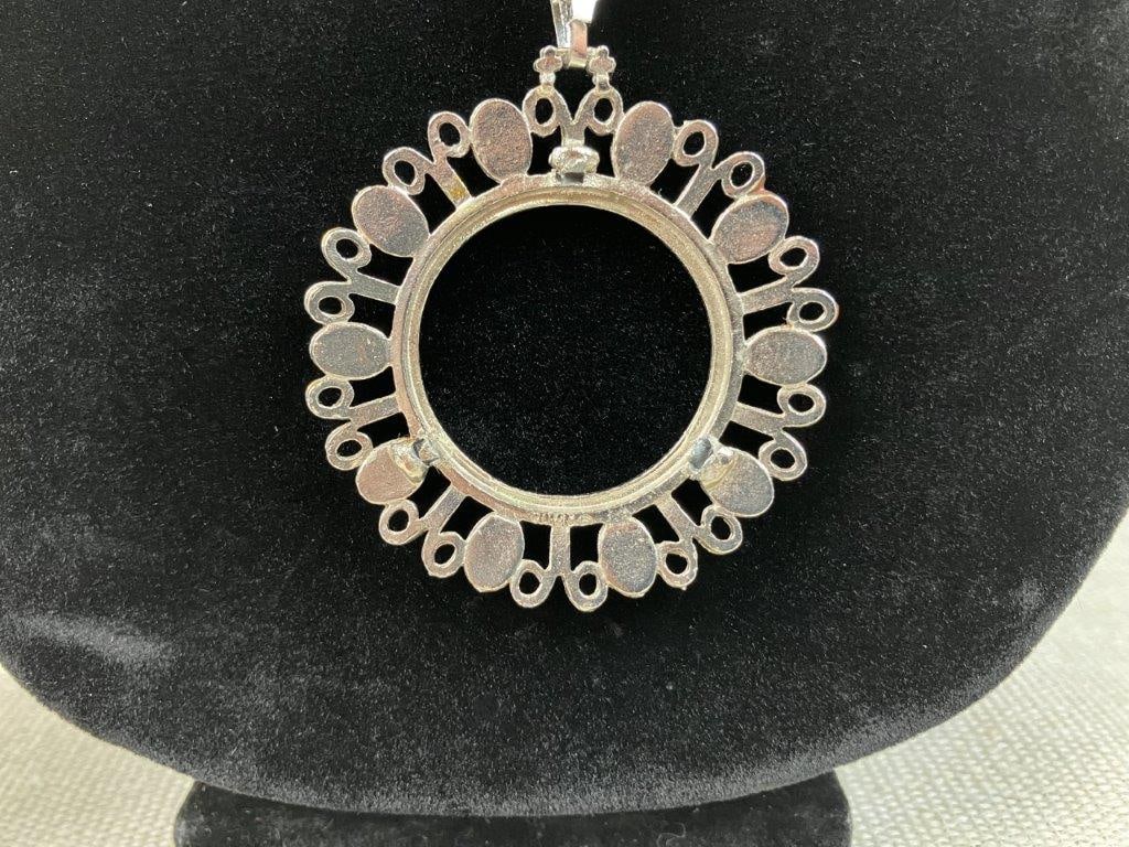 Vintage Jewelry Assortment - 5
