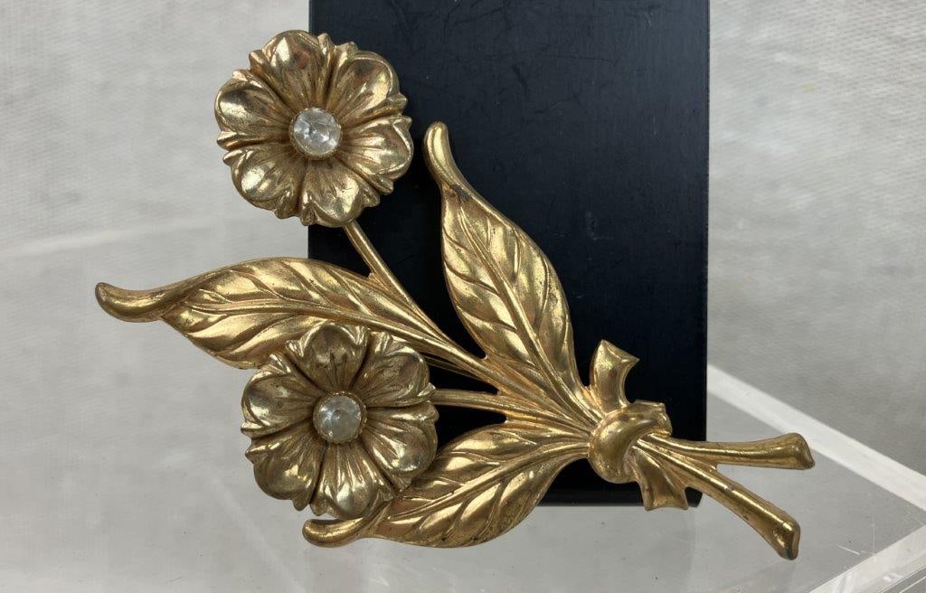 Vintage Jewelry Assortment - 7