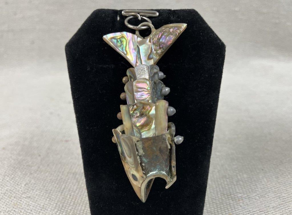 Abalone Shell Flower Bracelet and Fish Pendant - 2