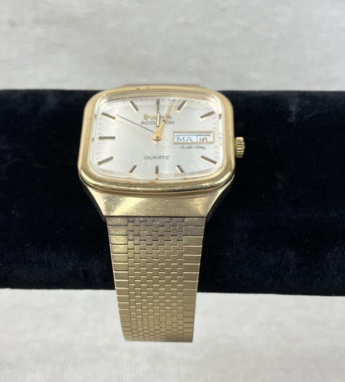 Bulova Accutron Quartz Dual-Day Watch - 2