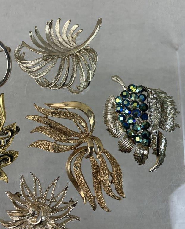 Vintage Brooch Assortment Including Coro - 2