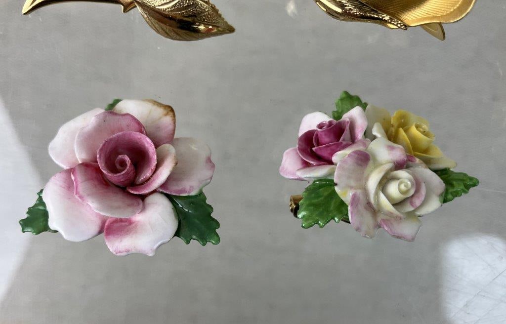 Assortment of Rose Brooches Including Royal Adderley - 3