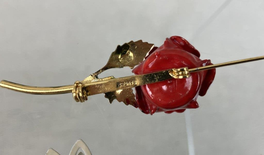 Assortment of Floral Brooches Including Sandor - 9