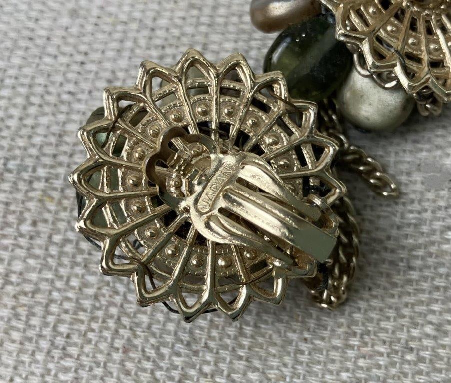 Vintage Jewelry Assortment - 7