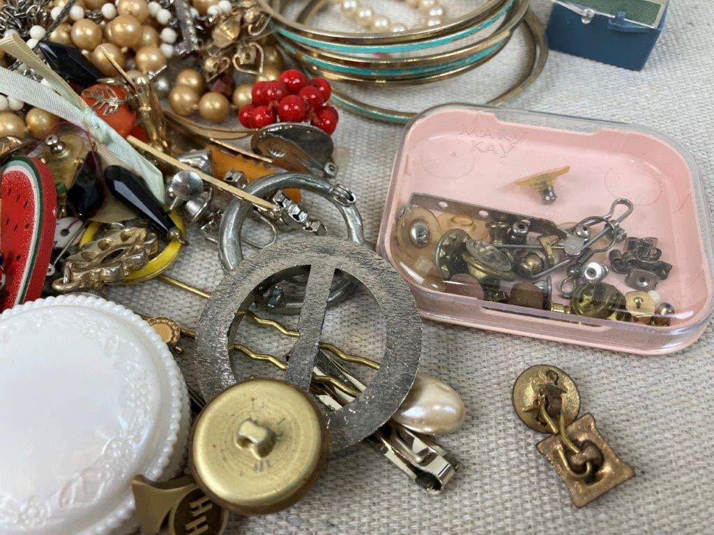 Vintage Jewelry Assortment - 2