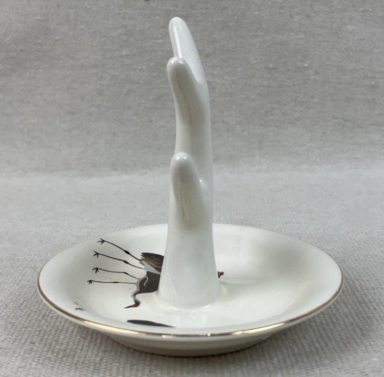 Otigiri Porcelain Ring Holder by Wendy Morgan - 3
