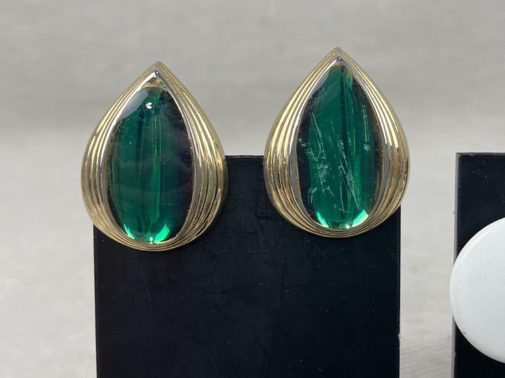 Vintage Clip-on Earrings Assortment - 3