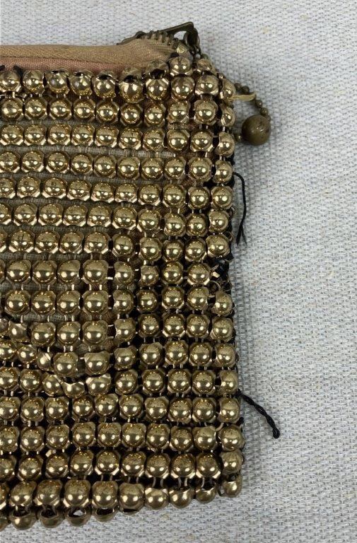 Mid-Century Gold-tone Mesh Coin Purse - 2