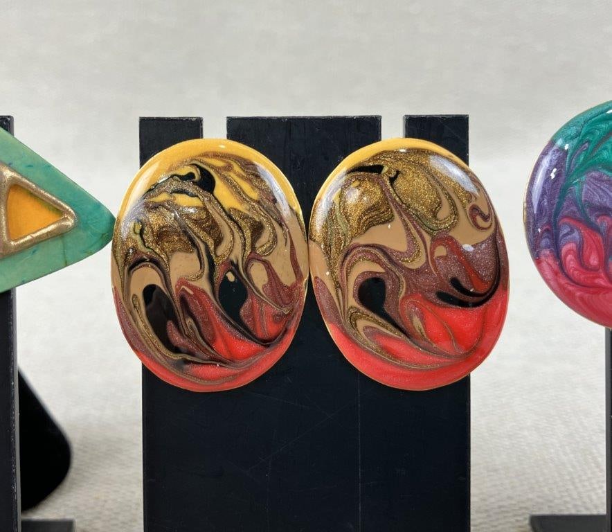 Group of Modernist Enamel Iridescent Earrings - 6