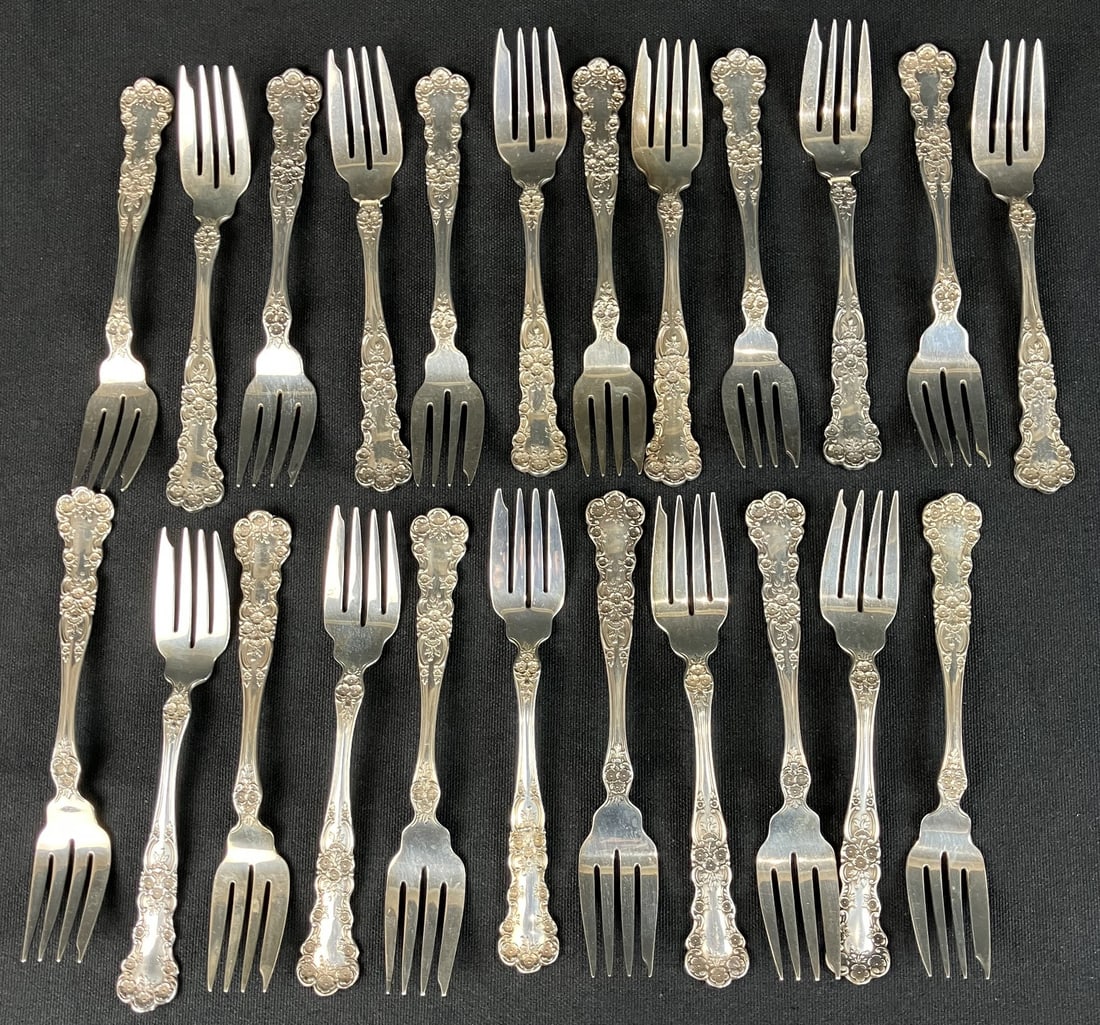 Gorham Buttercup Sterling Silver Flatware Set - 9