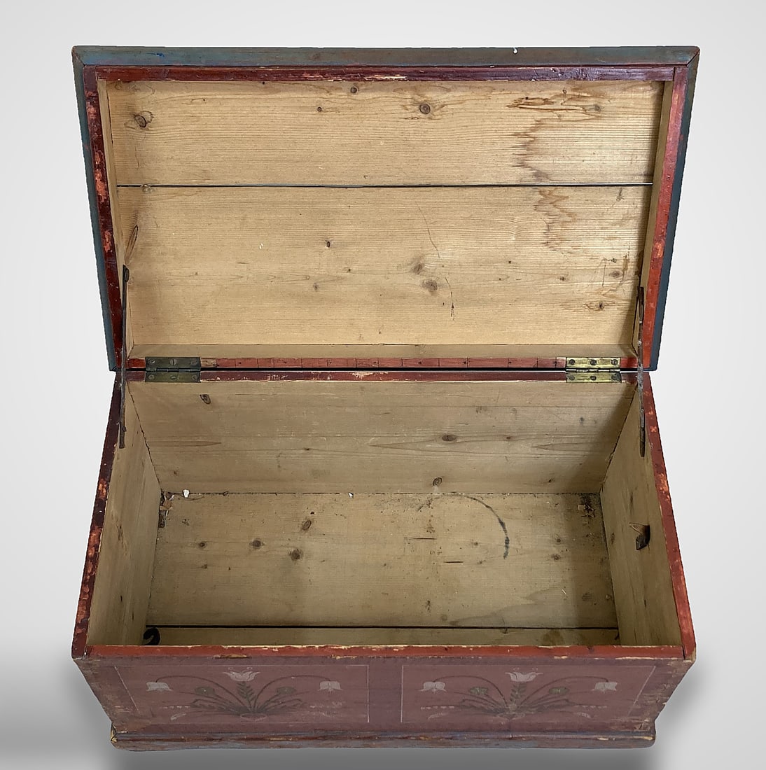 19th Century Paint Decorated Child's Blanket Chest - 3