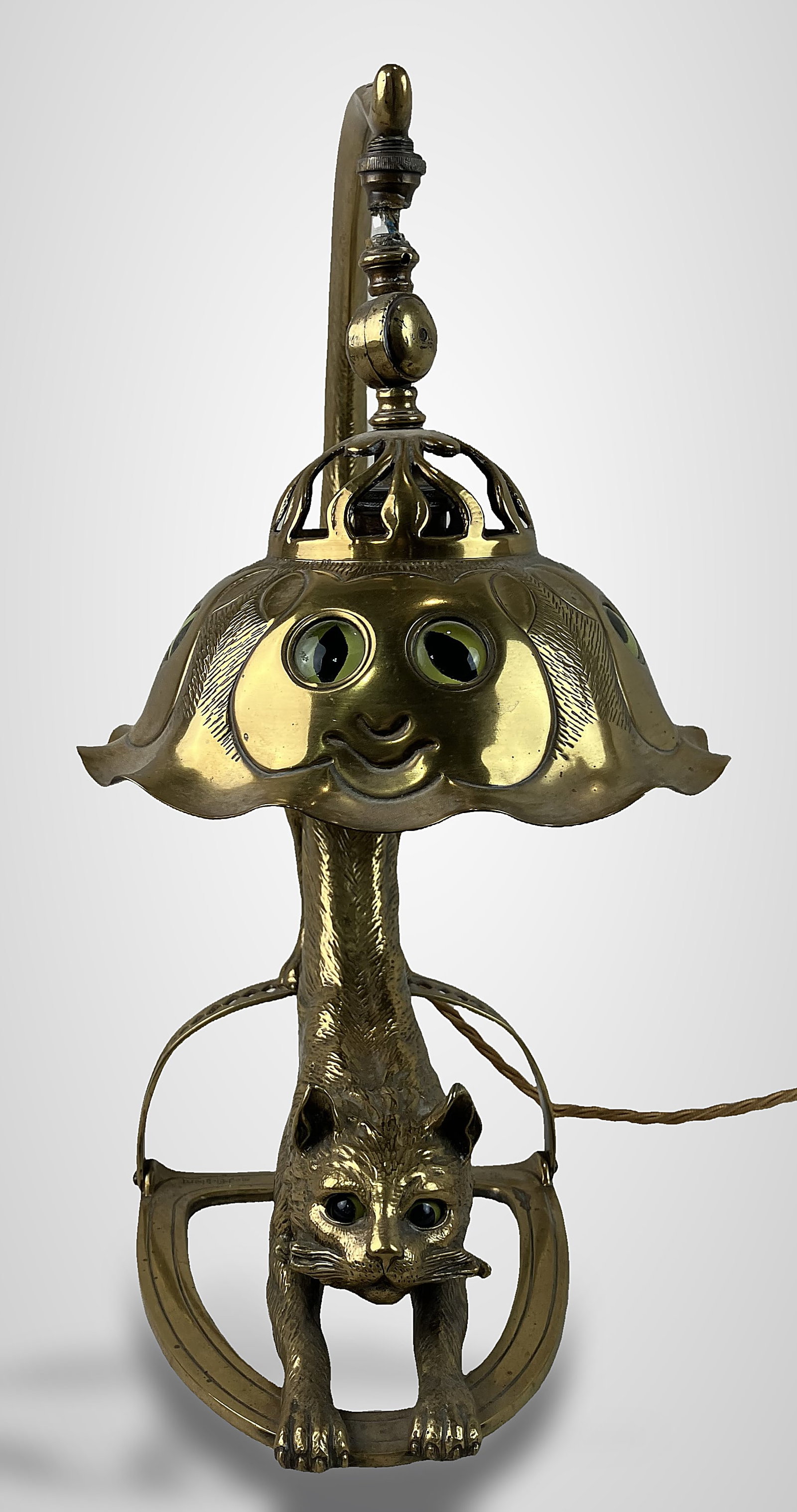 Hermann Eichberg Art Nouveau Bronze Hunting Cat Lamp - 5