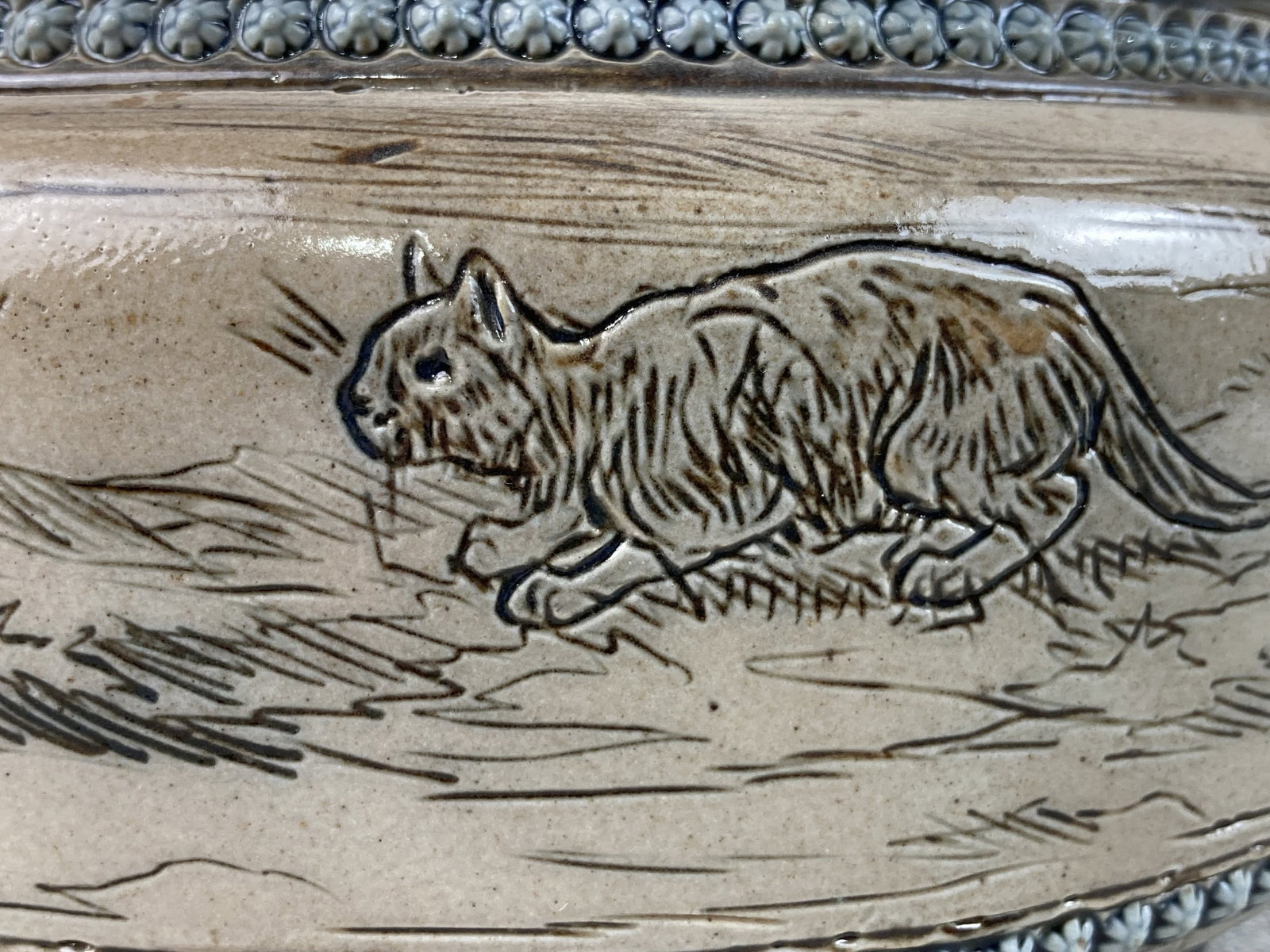 Hannah Barlow Doulton Lambeth Cat Bowl - 4