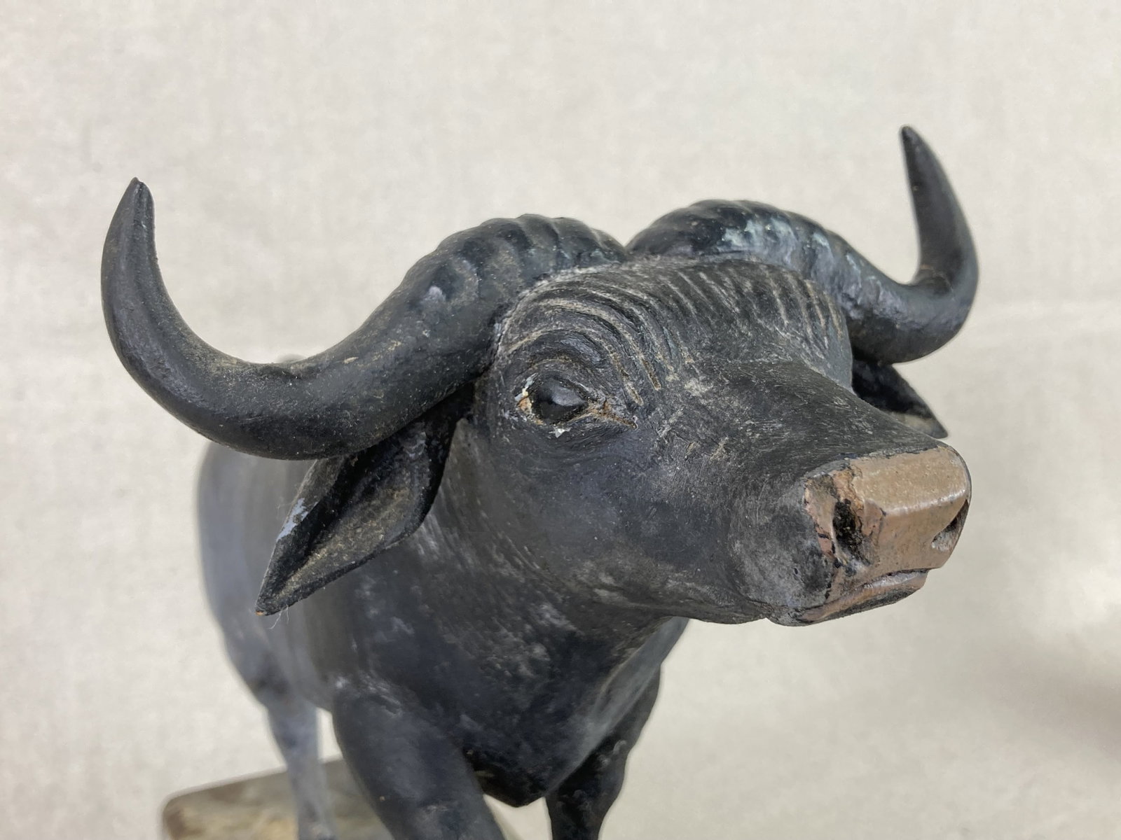 Folk Art Carved Cape Buffalo Statue - 3