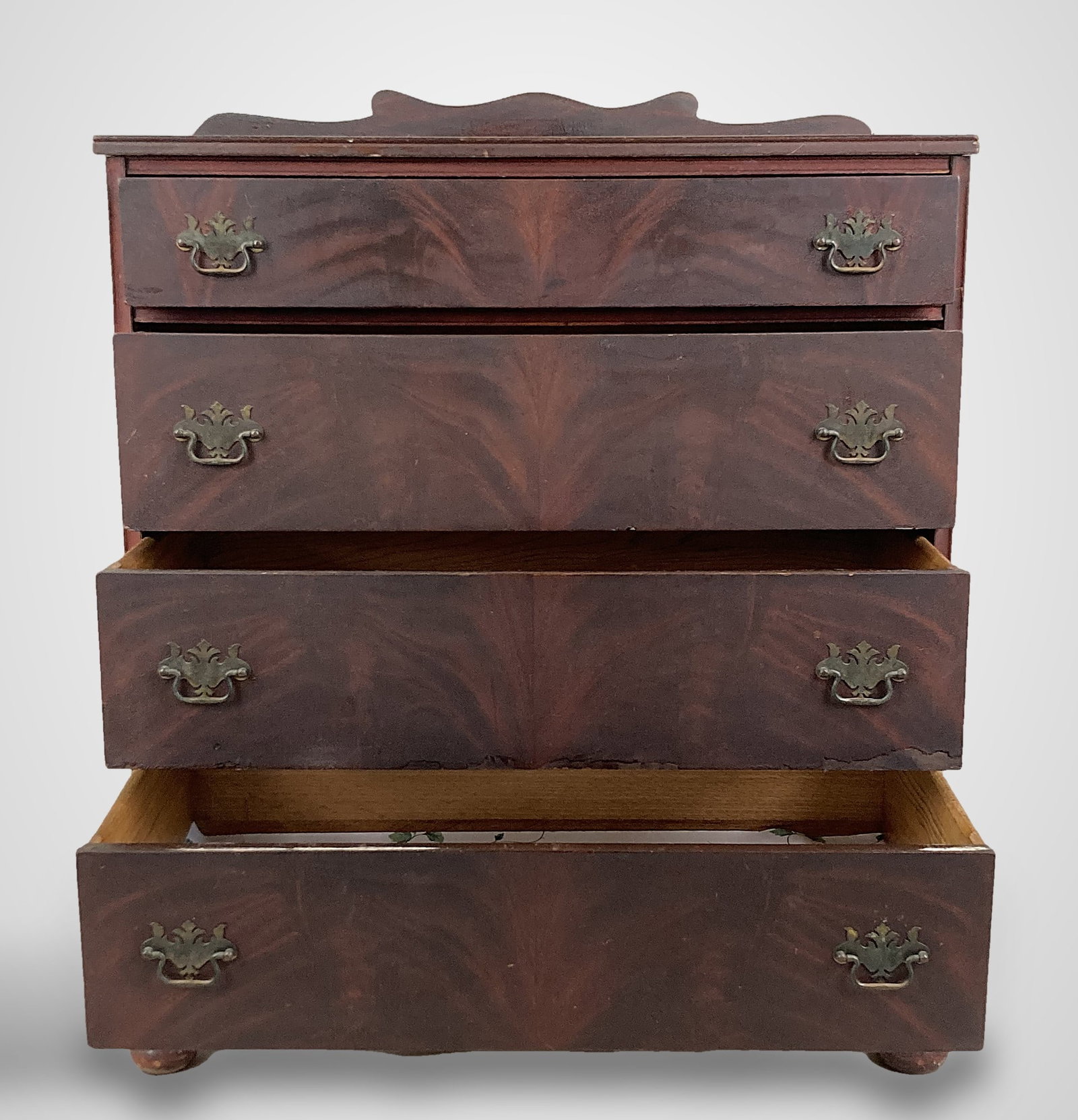 Flame Mahogany Chest - 3