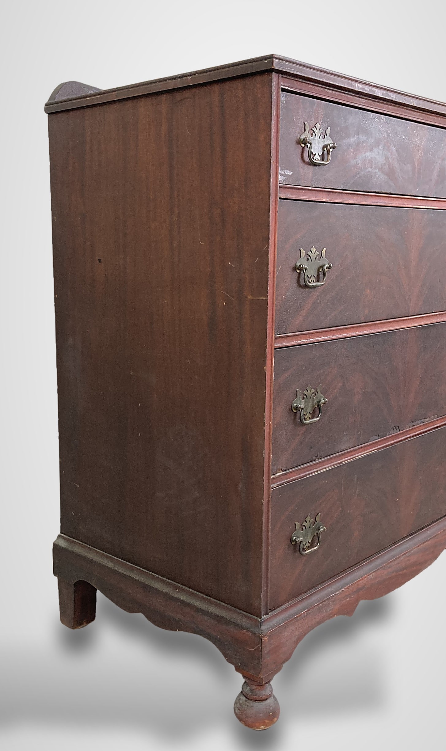 Flame Mahogany Chest - 6