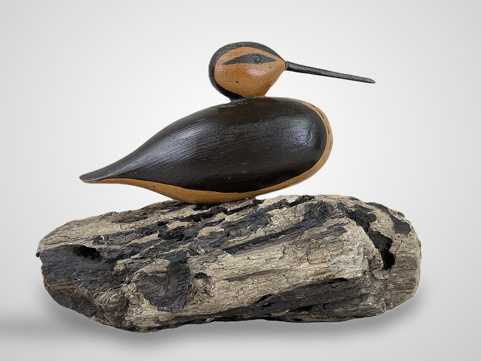 Signed Polychromed Folk Art Shorebird Sculpture - 4