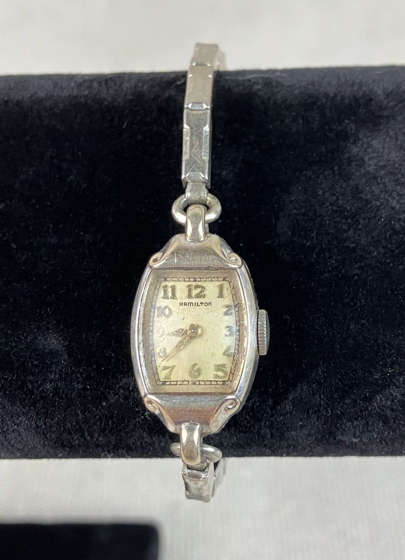 Vintage Jewelry and Jewelry Box Including Silver - 7