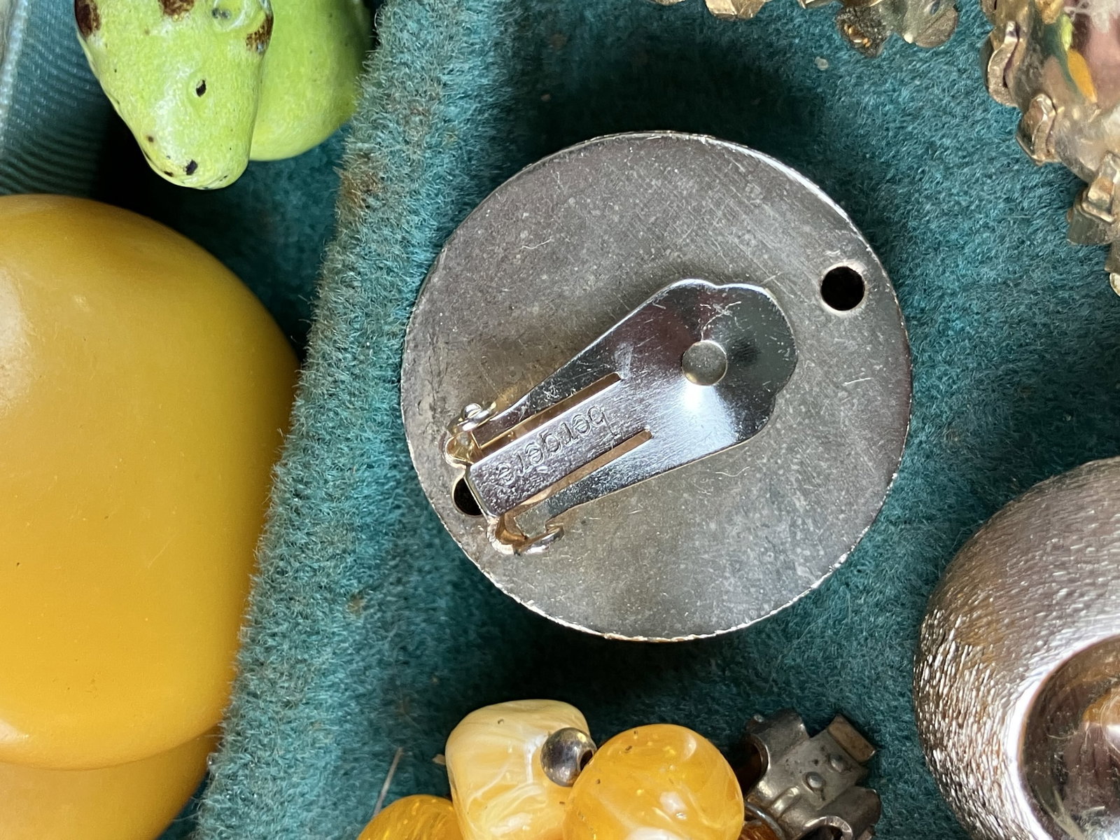 Vintage Jewelry Box and Jewelry - 5