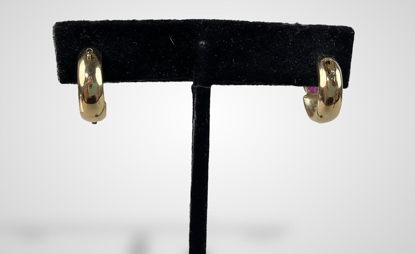 14 KT Gold Ruby Earrings - 3