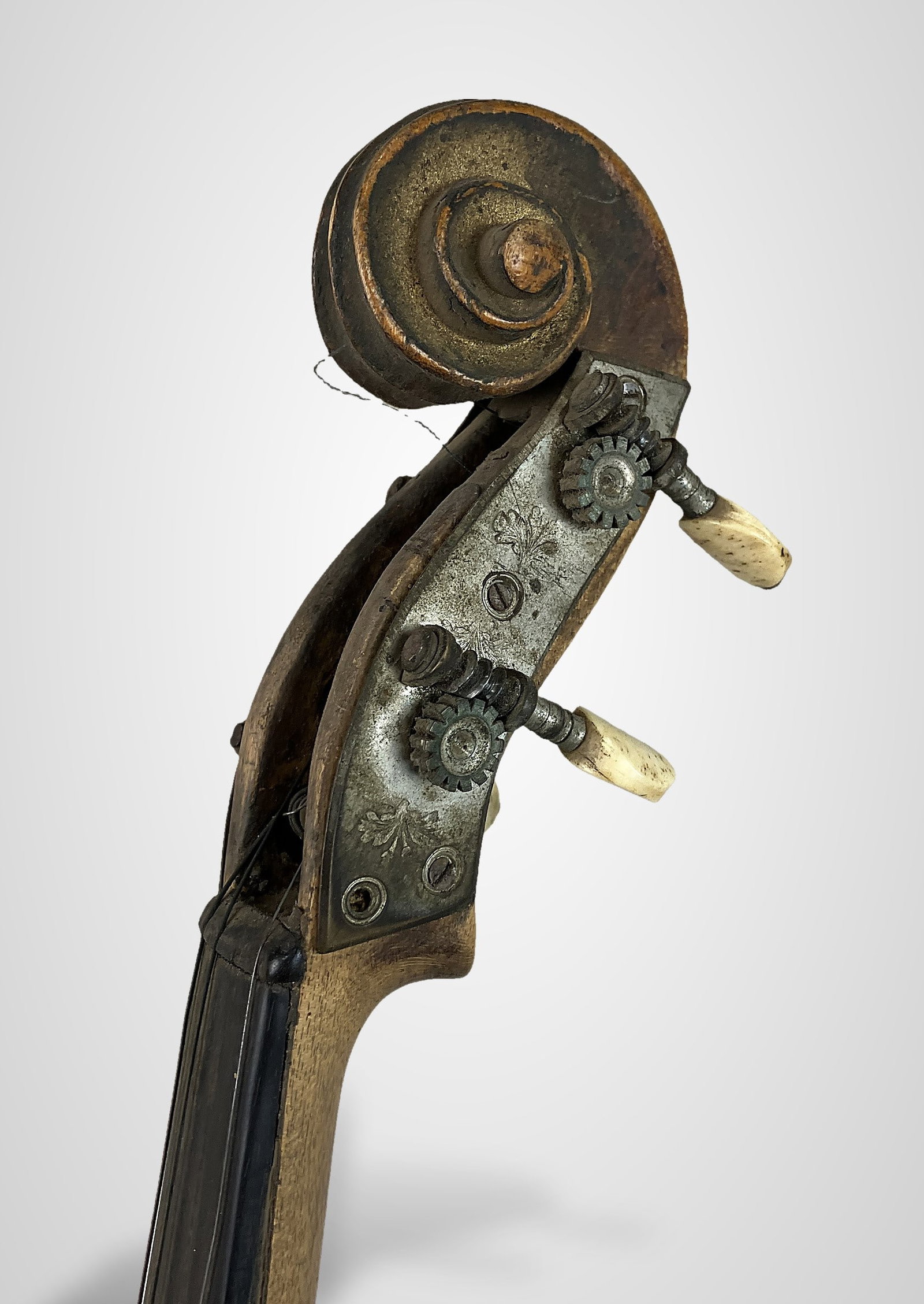 Gasparo da Salò Violin (1573) - 3