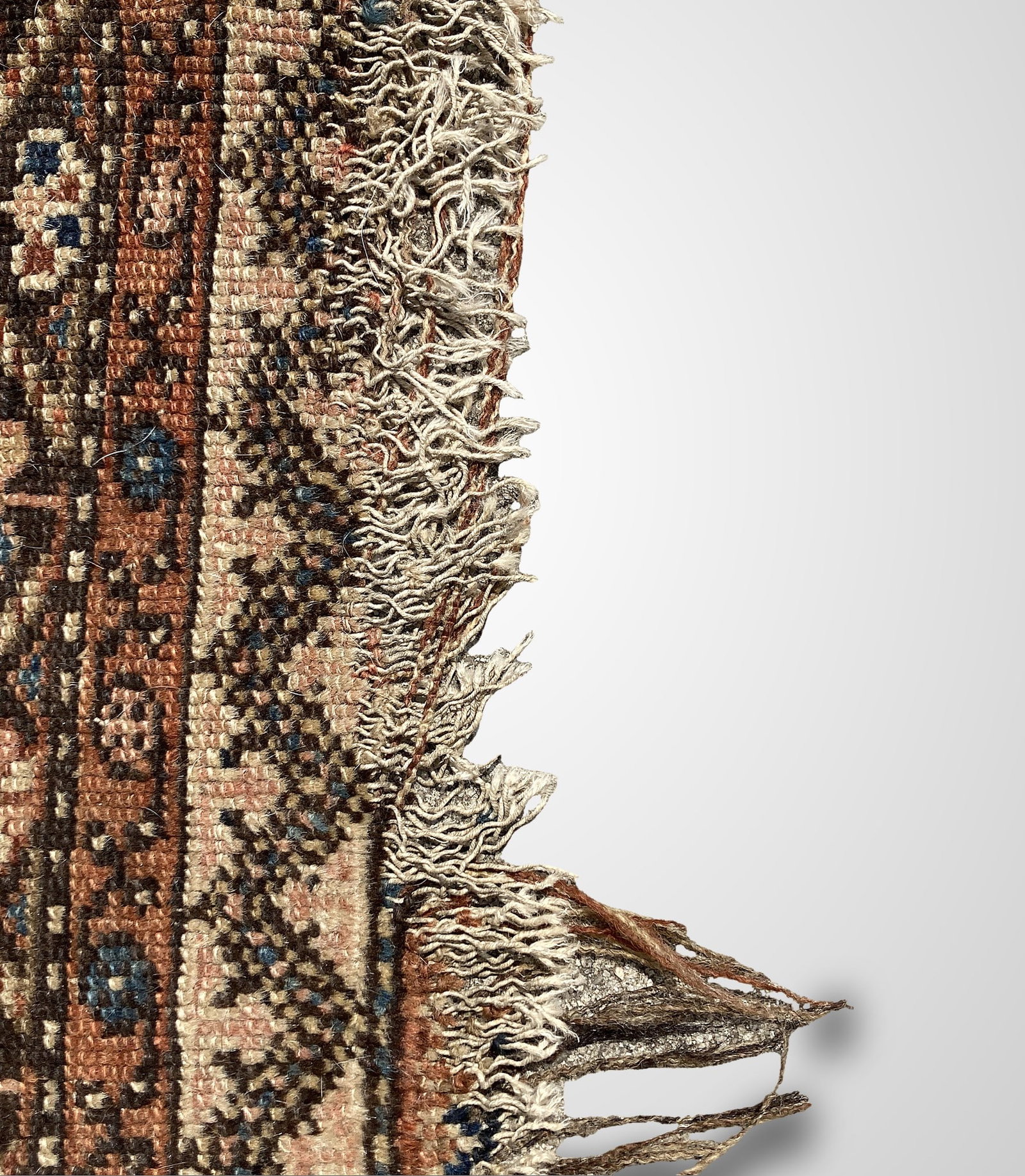 Early 20th Century Bijar Hand Knotted Rug - 4