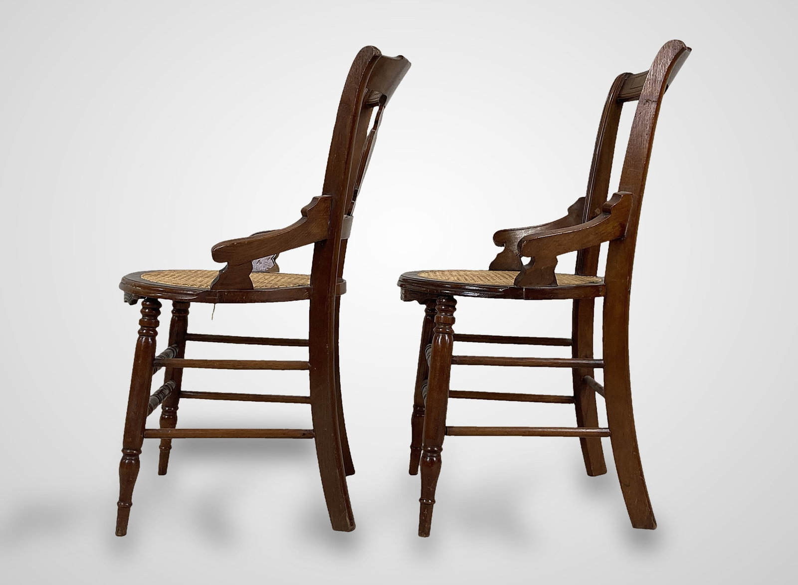 Four Eastlake Dining Chairs - 9
