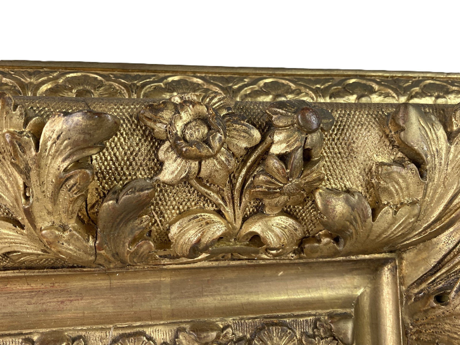 19th Century Scrolled Gilt Mirror - 3