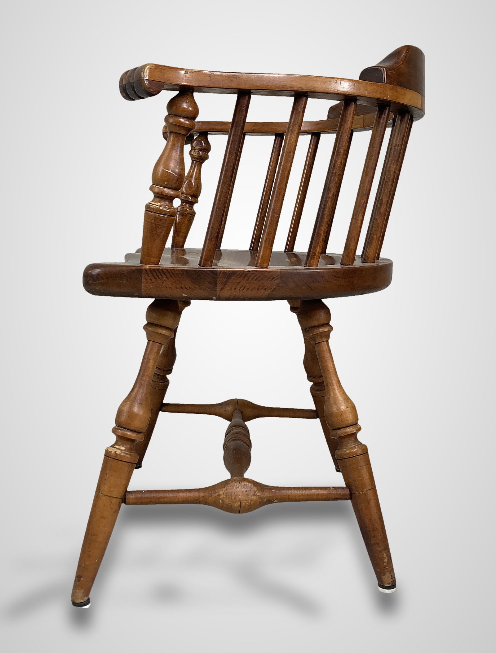 Pair of Windsor Back Armchairs - 8