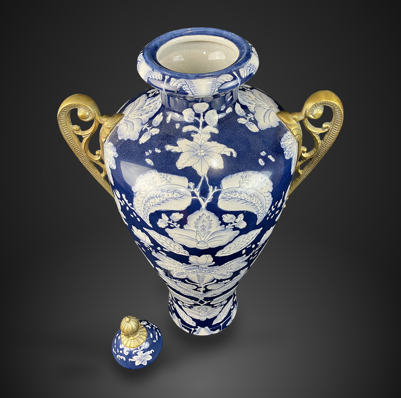 Chinese Blue and White Ginger Jar - 4