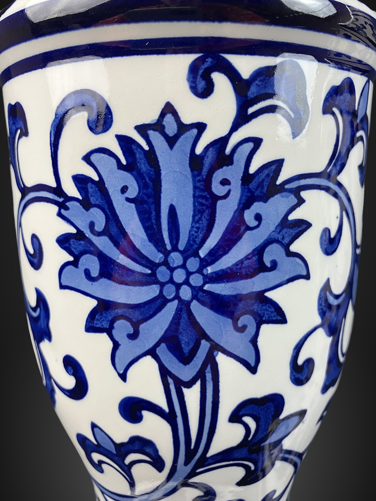 Pair of Chinoiserie Blue and White Candle Pillars - 3