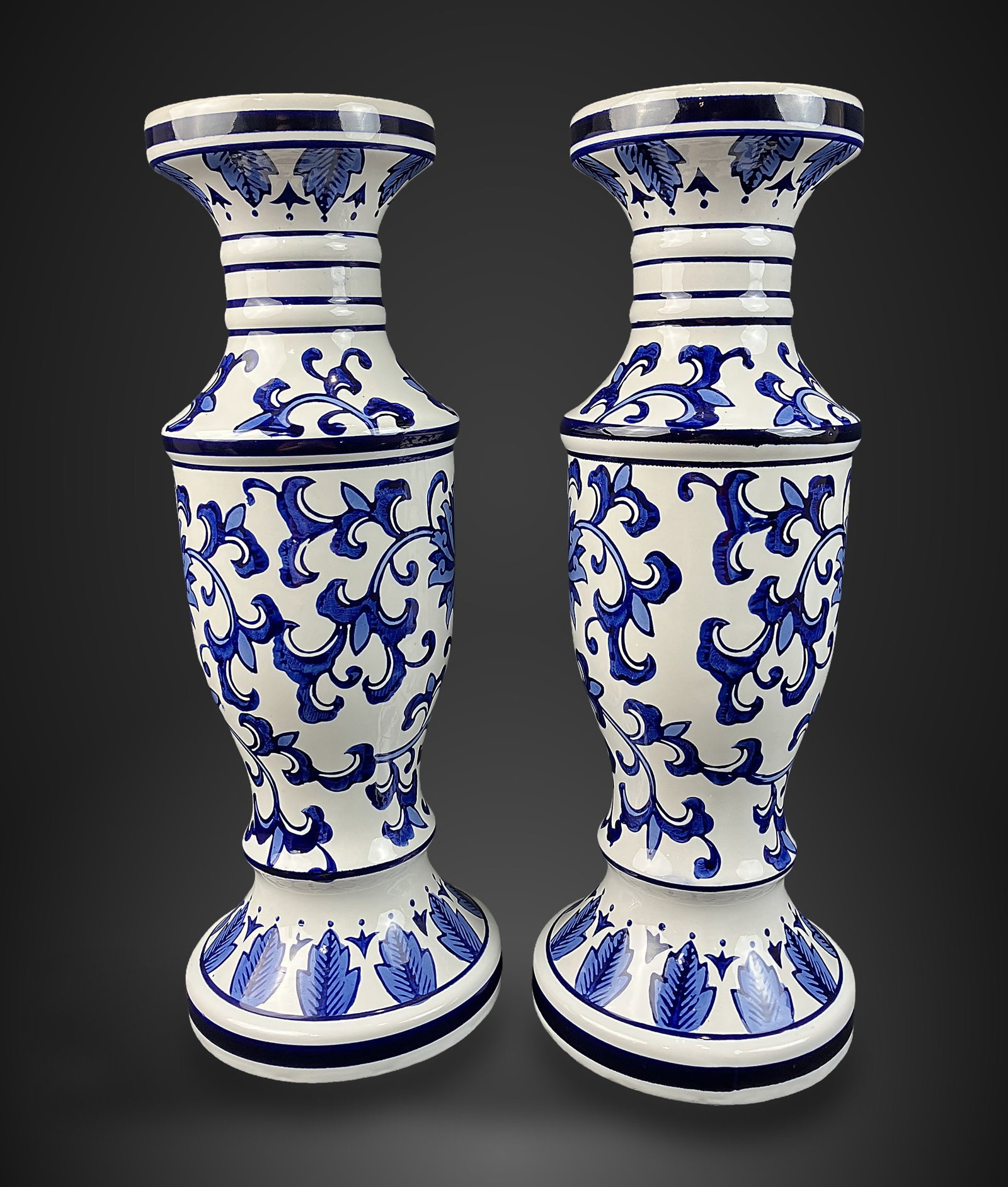 Pair of Chinoiserie Blue and White Candle Pillars - 4